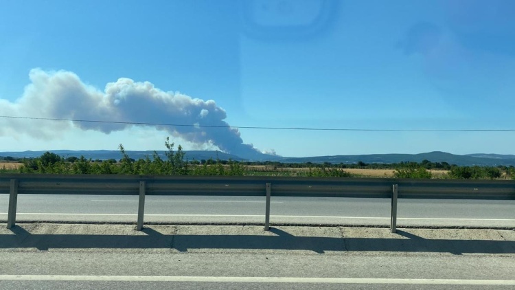 SON DAKİKA: Çanakkale'de yangın! Boğazda gemi trafiği durdu